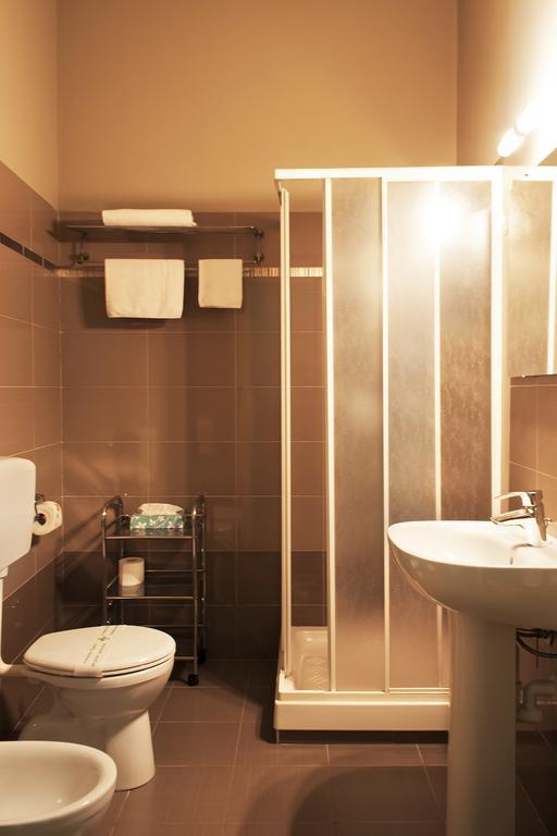 Camere Centro Storico Canelli Ruang foto